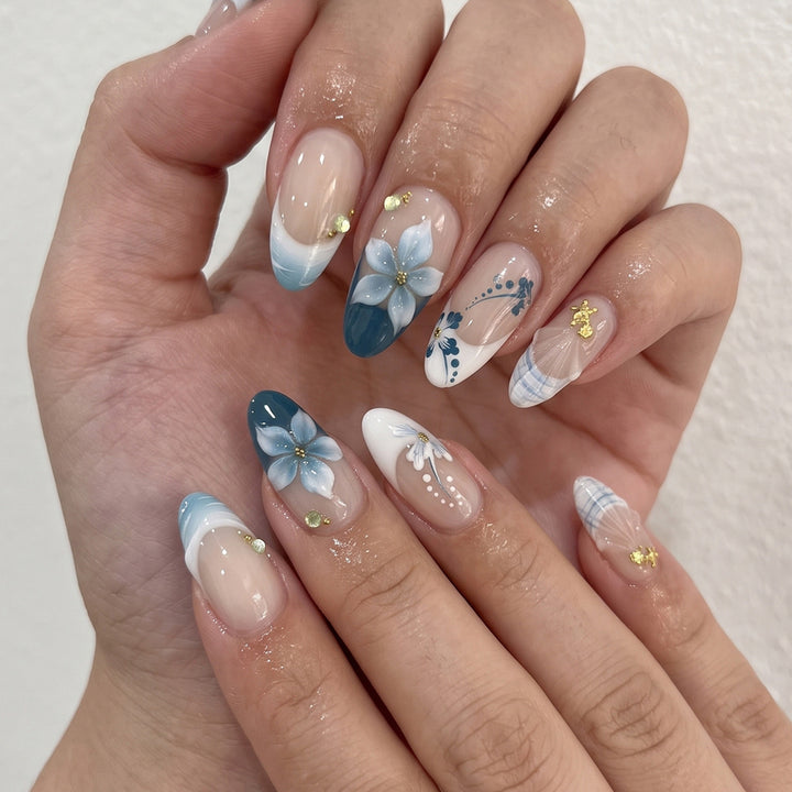 Artistic Floral Press-On Nail Art Set