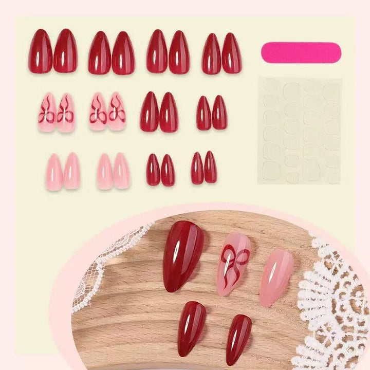 Acrylic nail set with luxurious shine and playful design accents Kalsten