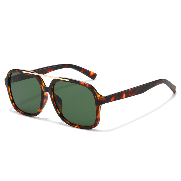 Retro-Inspired Tortoiseshell Sunglasses Kalsten