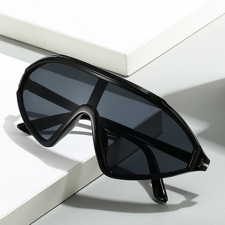 Sporty Shield Sunglasses Kalsten