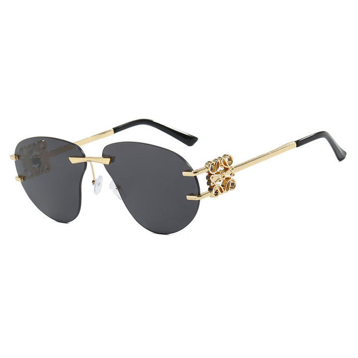Women's fashionable sunglasses in elegant aviator style with gemstone details Kalsten