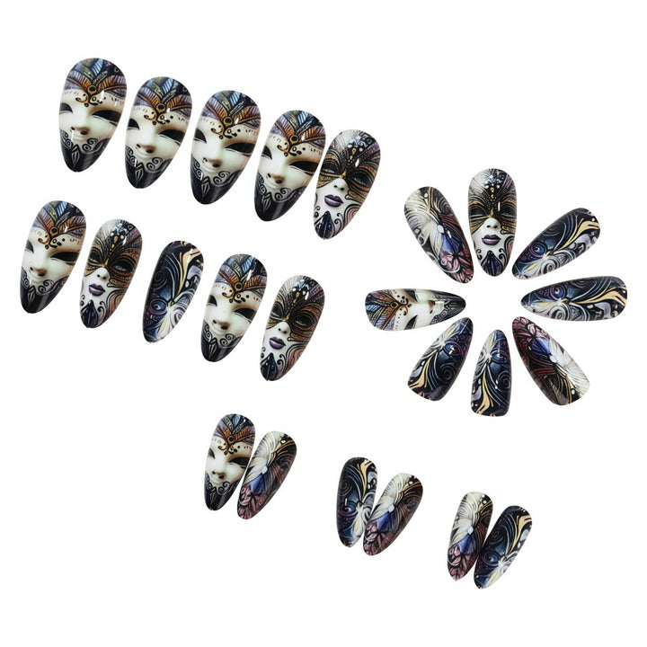Creatively designed nail art Kalsten
