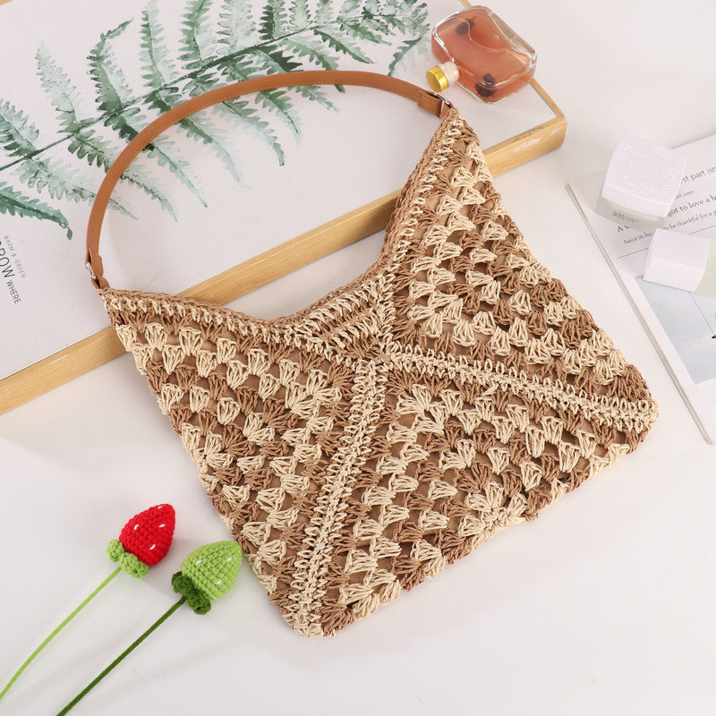 Handcrafted macrame shoulder bag with stylish design Kalsten