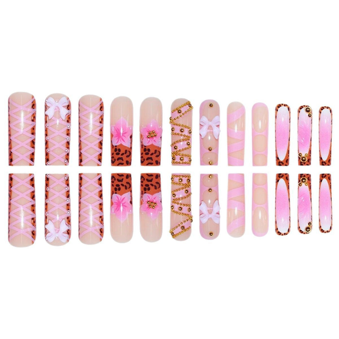 Embellished Decorative Nail Extensions Kalsten