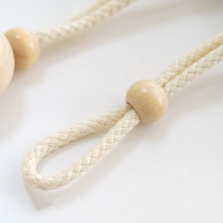 Elegant curtain holder with wooden beads Kalsten