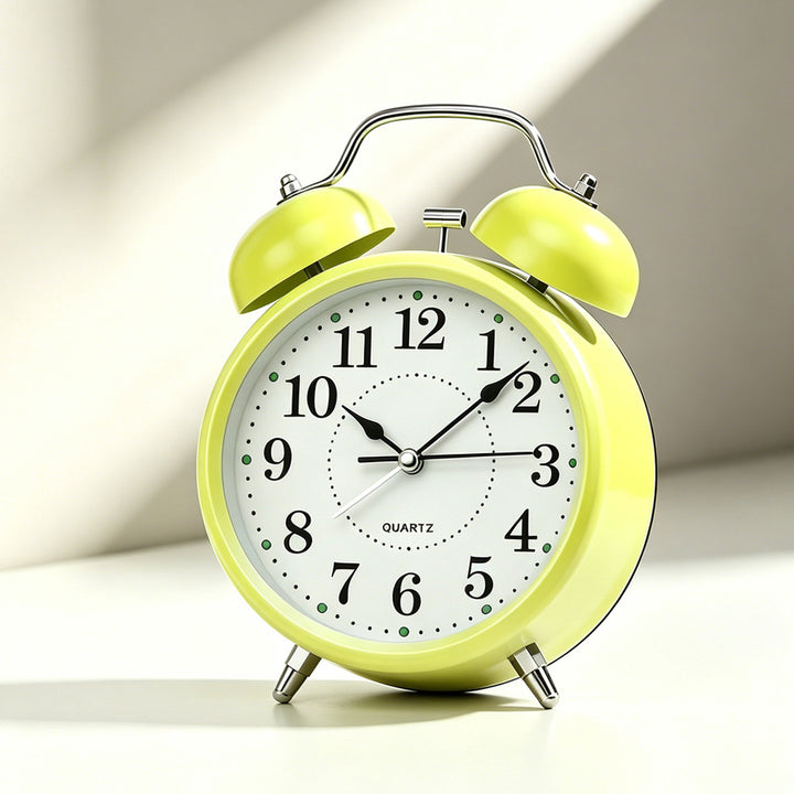 Classic Alarm Clock in Retro Style Kalsten