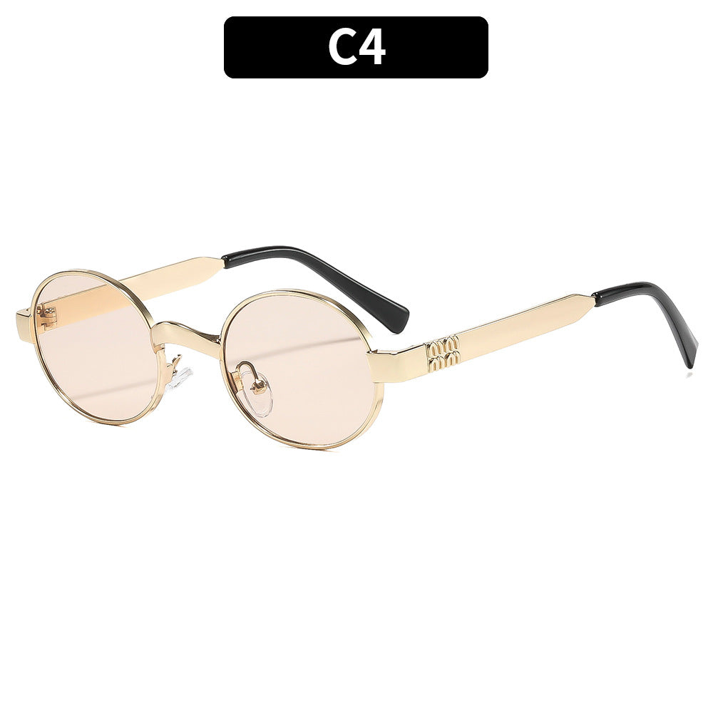 Vintage-Inspired Round Frame Sunglasses