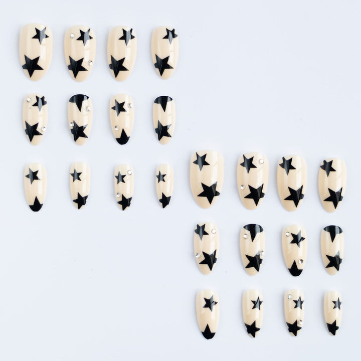 Glamorous Star Shaped Nail Art