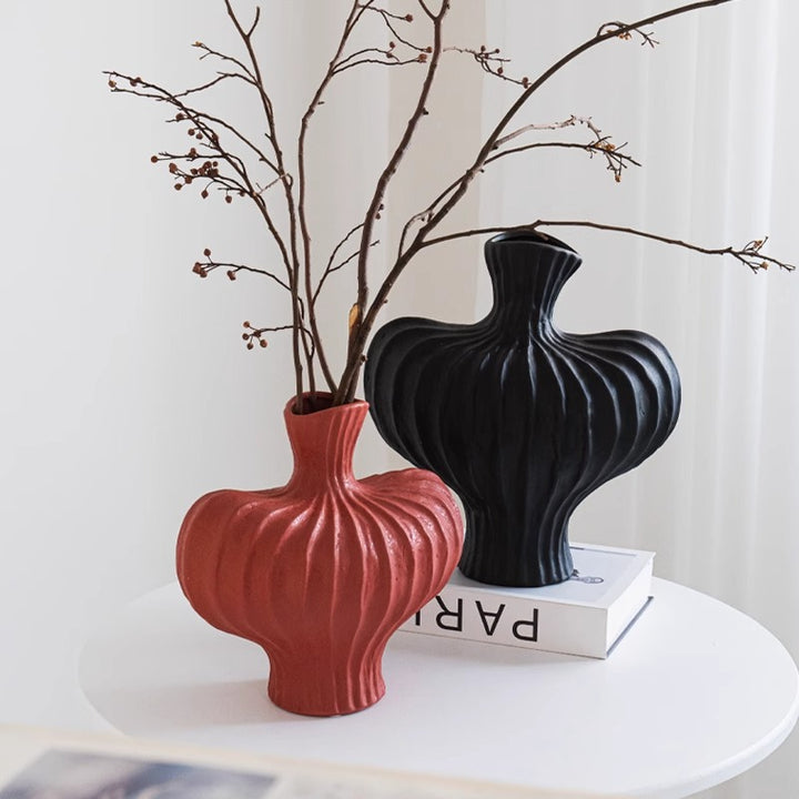 Stylish Ceramic Art Vase Kalsten