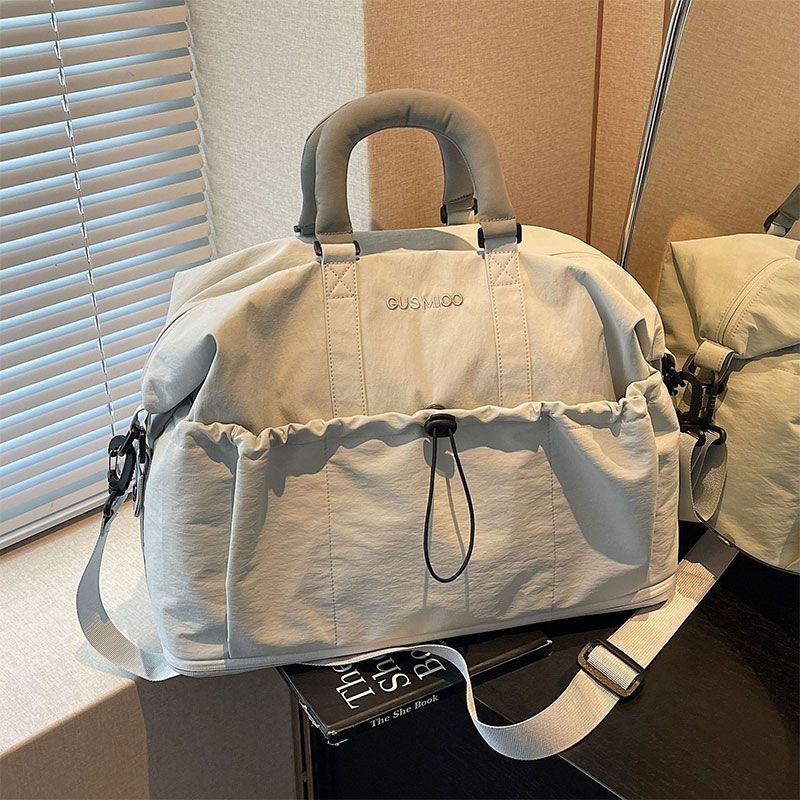 Multi-Pocket Travel Duffel Bag Kalsten