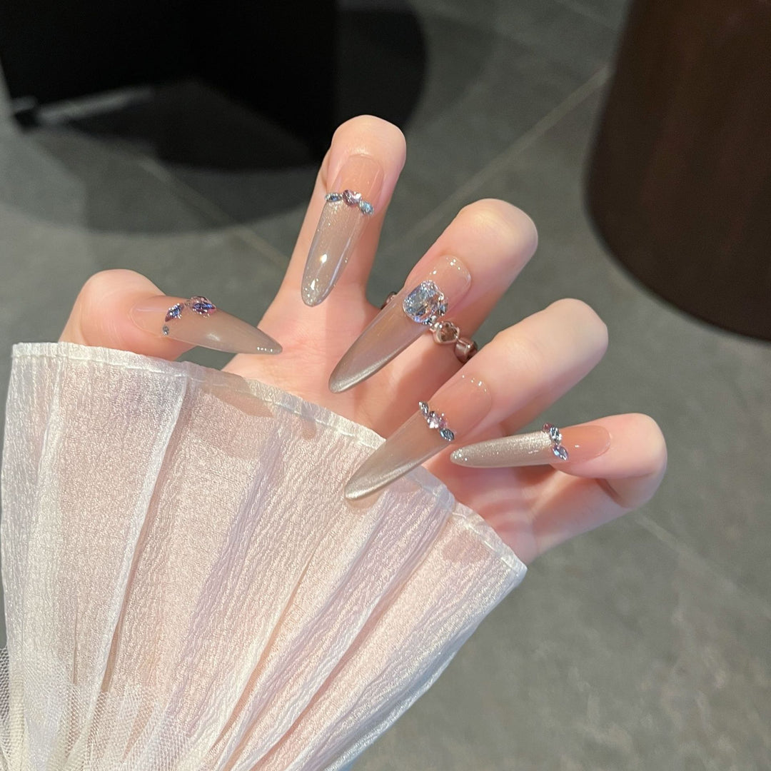 Artistic Rhinestone-Embellished Press-On Nail Extensions Kalsten