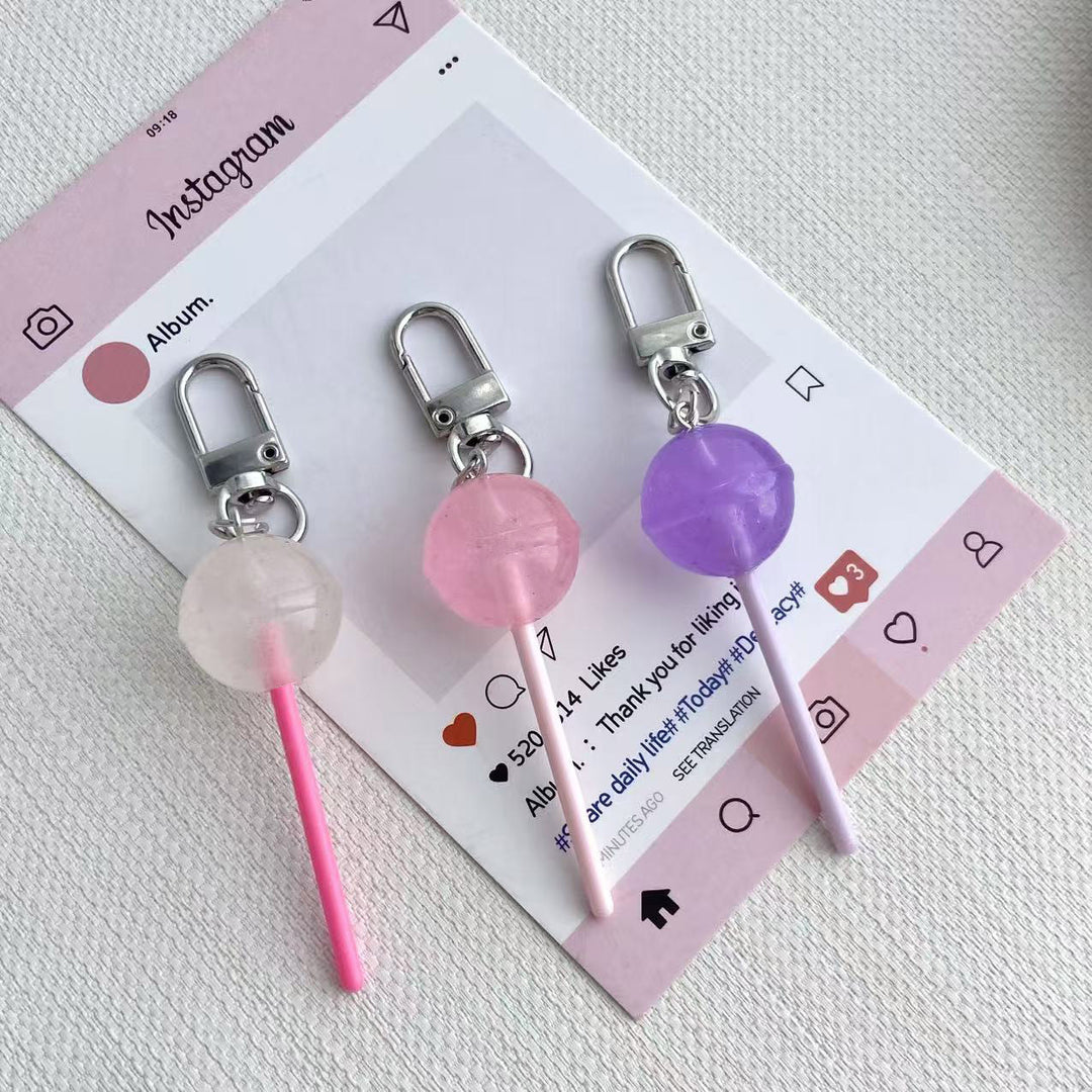 Lollipop-Inspired Charm Keychain Kalsten