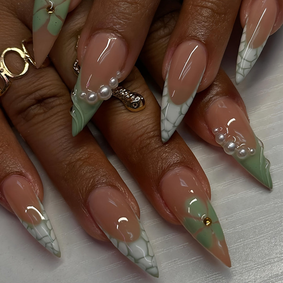 Elegant Stiletto Nail Design Kalsten