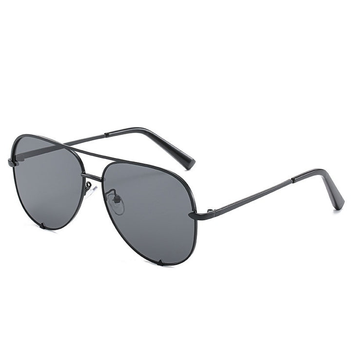 Fashion-Forward Aviator Sunglasses Kalsten