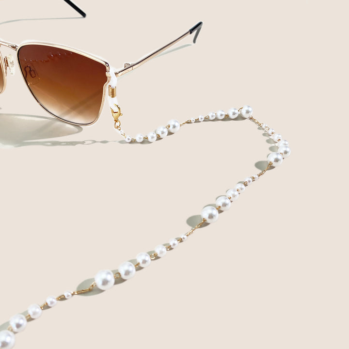 Elegant Pearl Eyewear Chain Kalsten