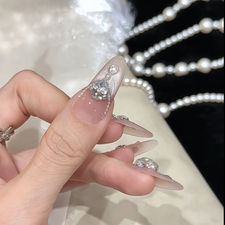 Glamorous artificial nail tips with rhinestone accents Kalsten