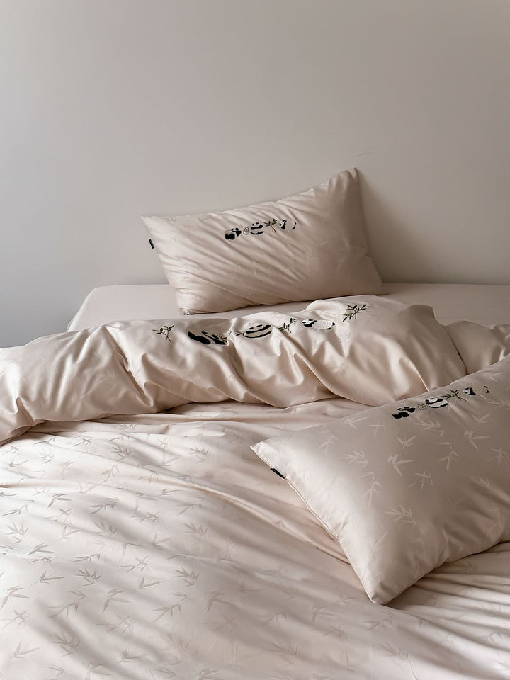 finely woven cotton satin bedding set with panda embroidery and bamboo jacquard
