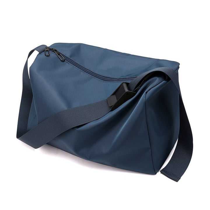 Versatile Waterproof Gym Duffle Kalsten