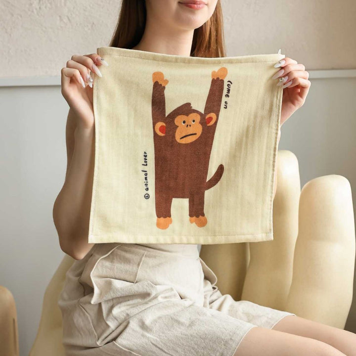 Children's bath towel with cute monkey print made of soft microfiber