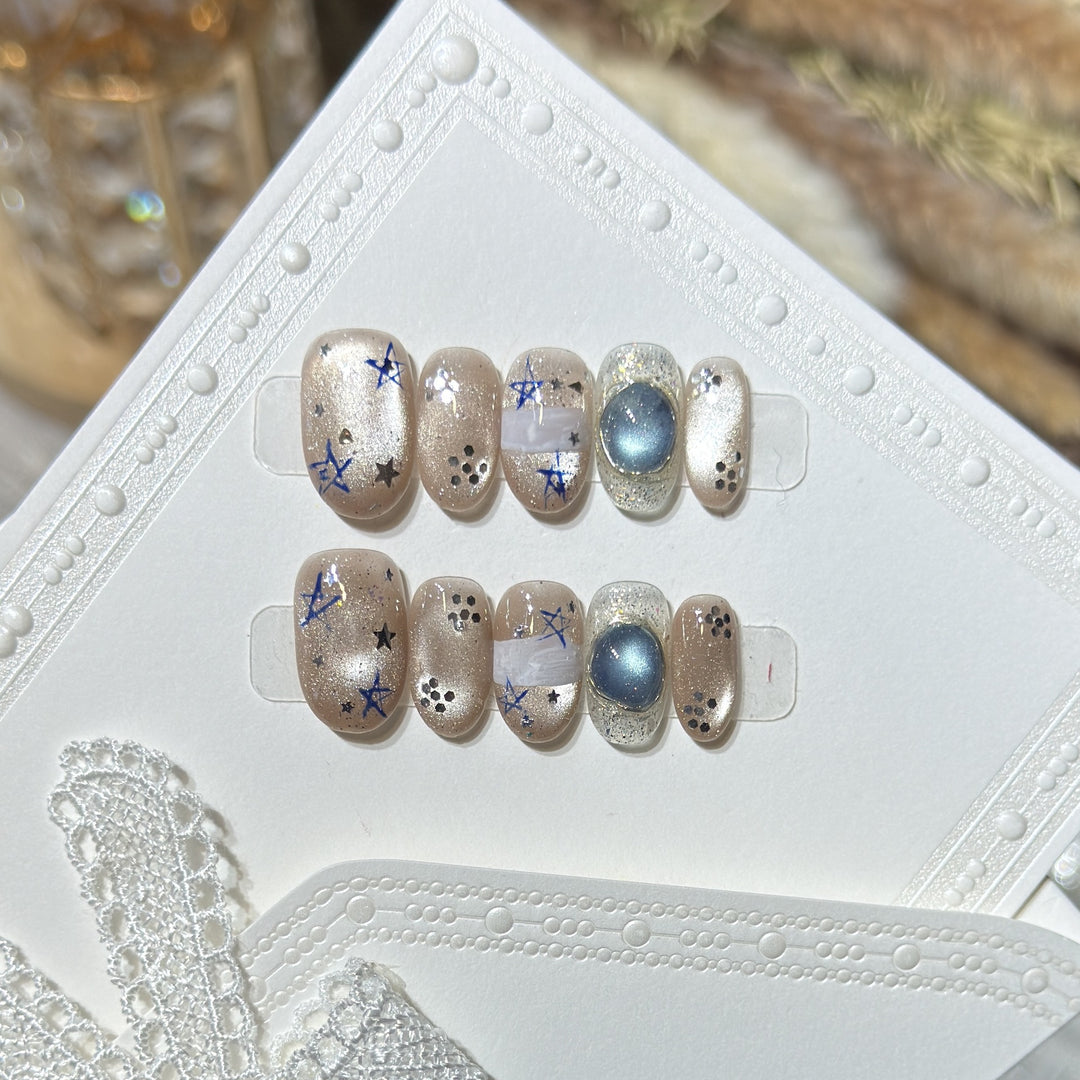 Celestial-Inspired Press-On Nail Set Kalsten