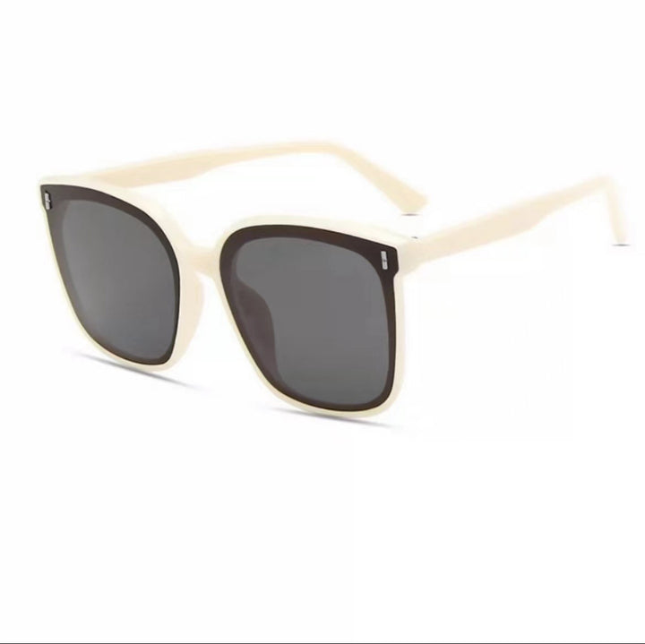 Fashion-Forward Oversized Butterfly Sunglasses Kalsten