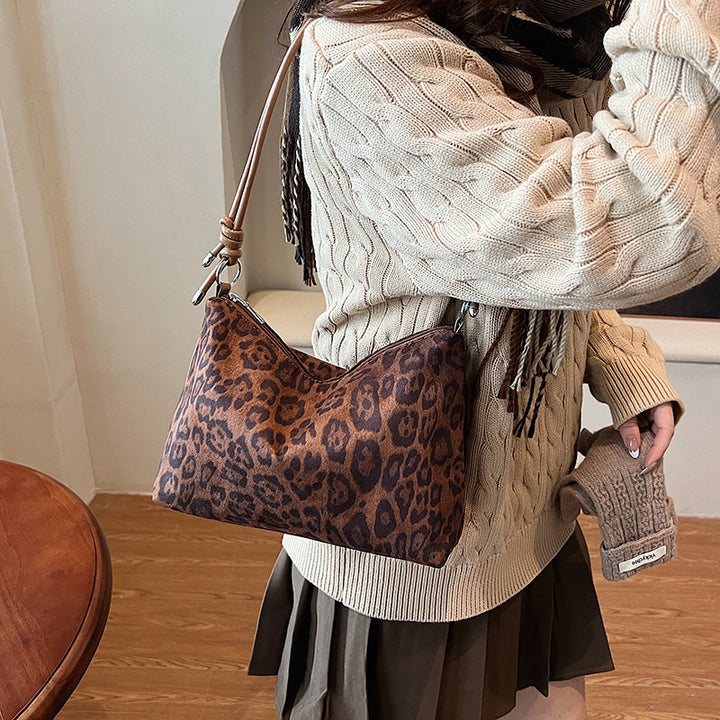 Stylish Leopard Print Handbag
