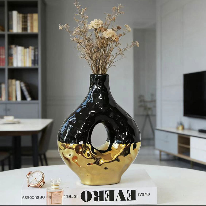 Decorative ceramic vase Kalsten