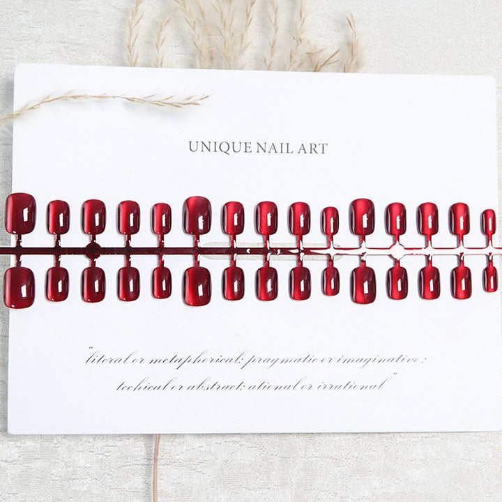 Artificial nail set with shiny and modern design Kalsten