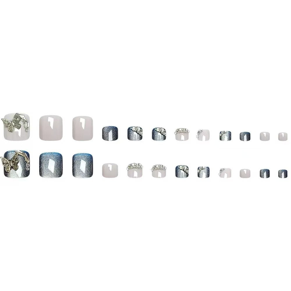 Artificial nail set with elegant 3D decorations and glitter accents Kalsten