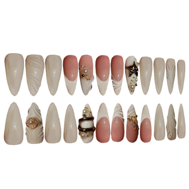 Elegant Nail Art Kalsten