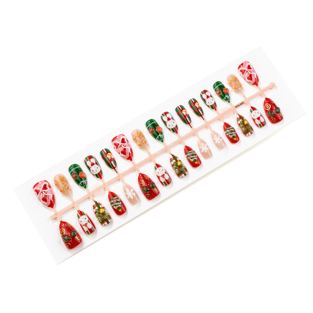 Holiday-Themed Press-On Nail Set Kalsten