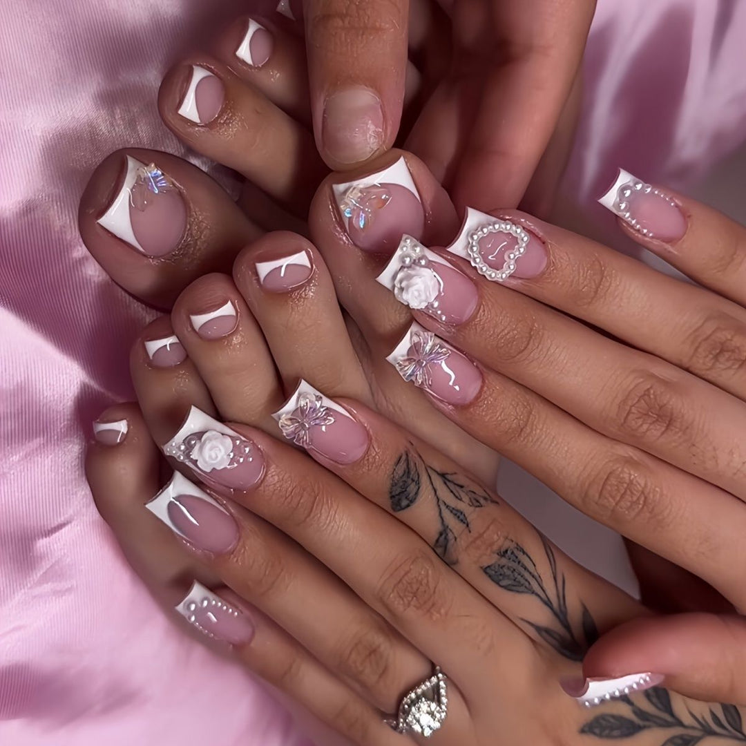 Floral Embellished Nail Art Set Kalsten