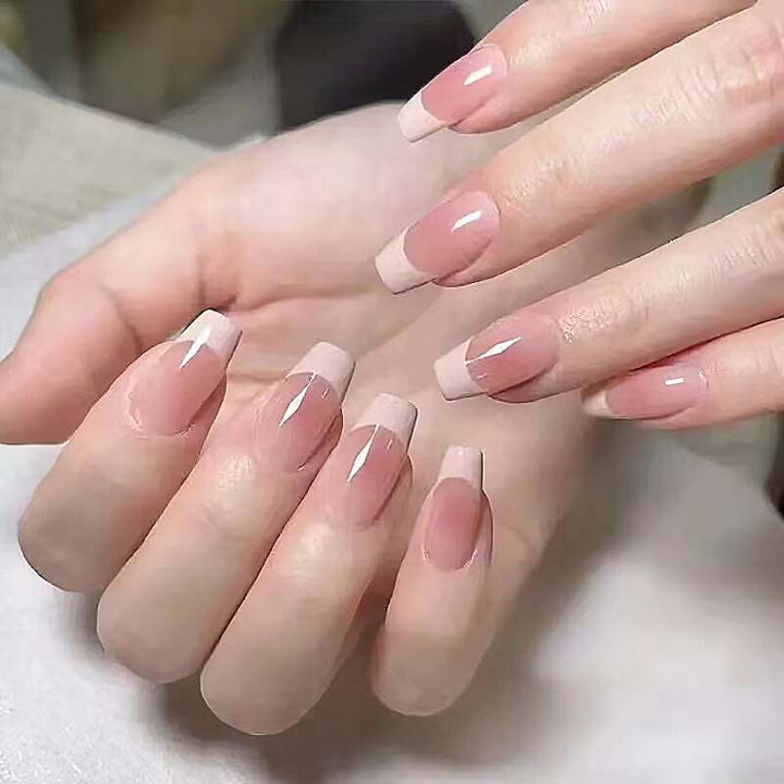 Elegant French Tip Acrylic Nail Set