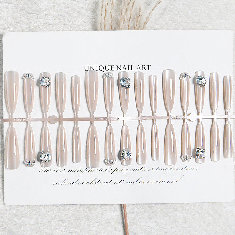 Acrylic nail set with glitter design and elegant 3D applications Kalsten