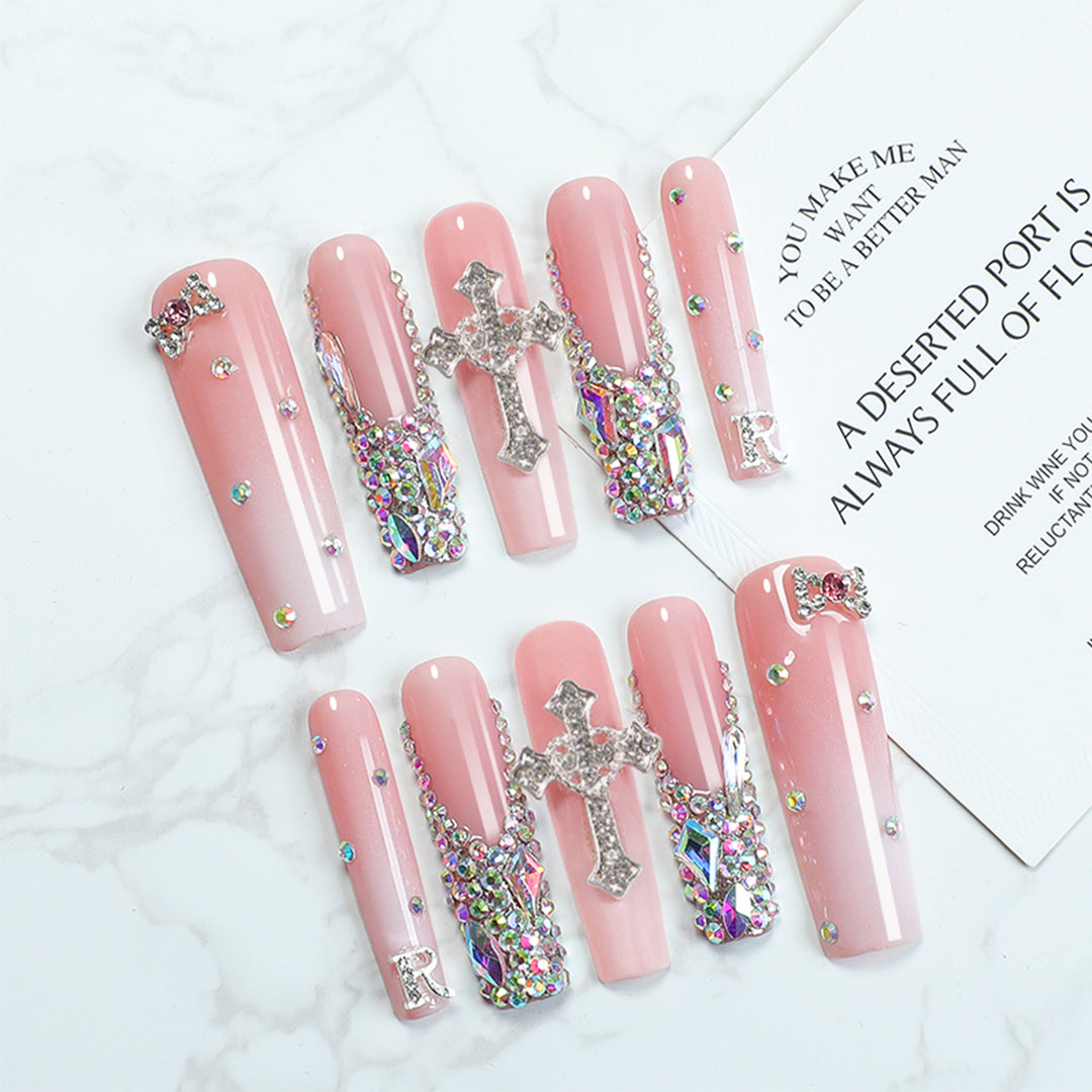 Creative nail art set with glamorous rhinestone decorations Kalsten