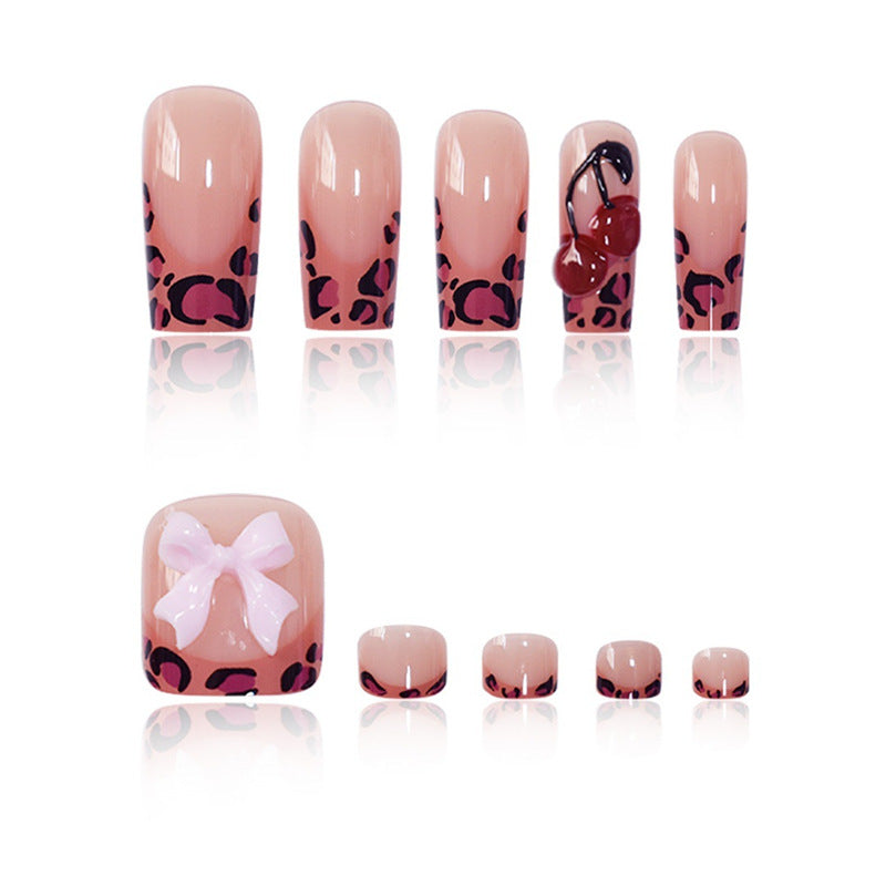 Artistic Nail Art Kalsten