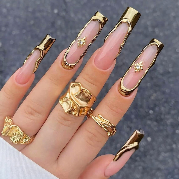 Elegant Press-On Nail Art Set with Gold Accent Design Kalsten
