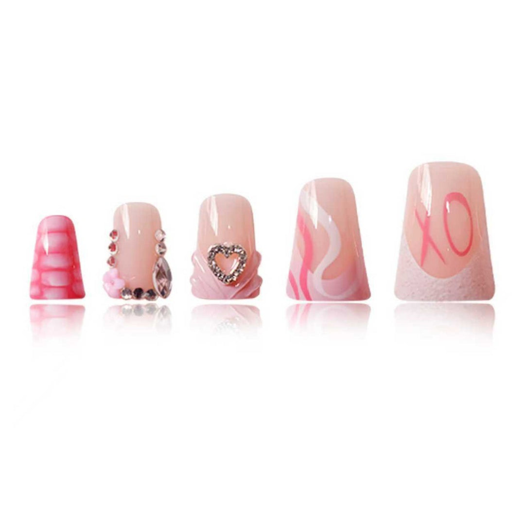 Artistic Heart-Embellished Nail Extensions Kalsten