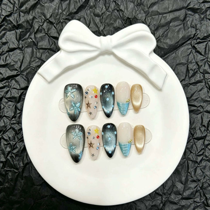 Artistic Nail Art Set with Starry Sky Design