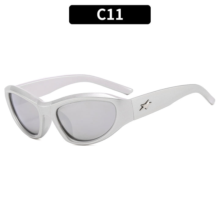 Sleek Retro-Inspired Cat-Eye Sunglasses