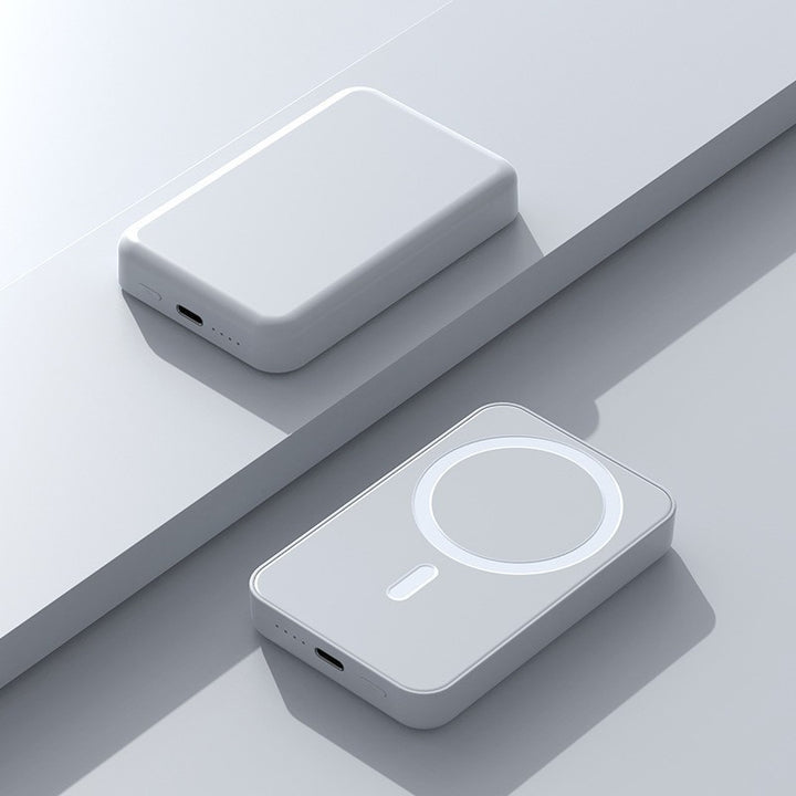 Portable induction power bank with integrated cable management Kalsten