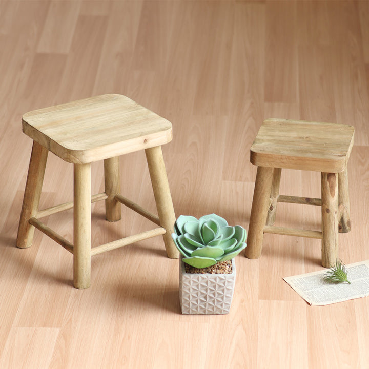 Robust stool made of solid wood Kalsten