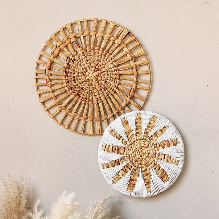 Decorative Table Coaster Made of Woven Rattan Kalsten