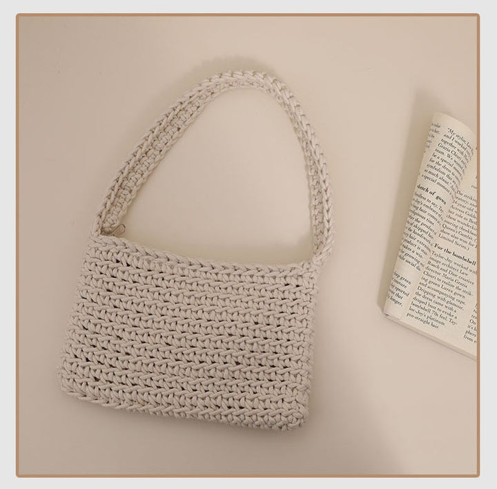 Handmade straw crossbody bag with structured design Kalsten