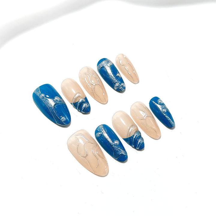 Artificial nails with luxurious wave design Kalsten