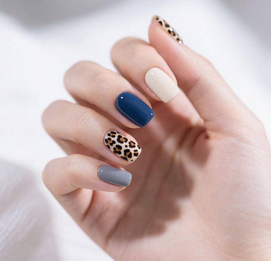 Artistic Animal Print Nail Art Set Kalsten