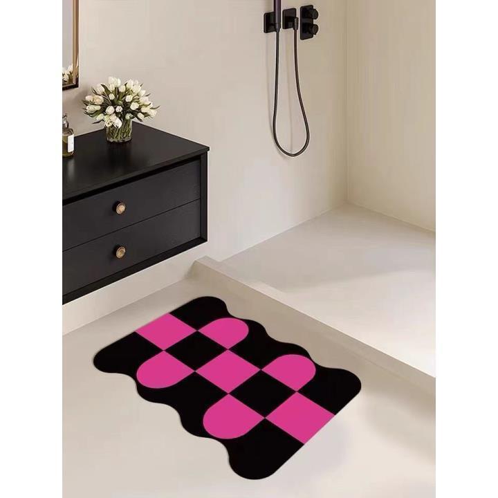 Modern Absorbent Bath Mat