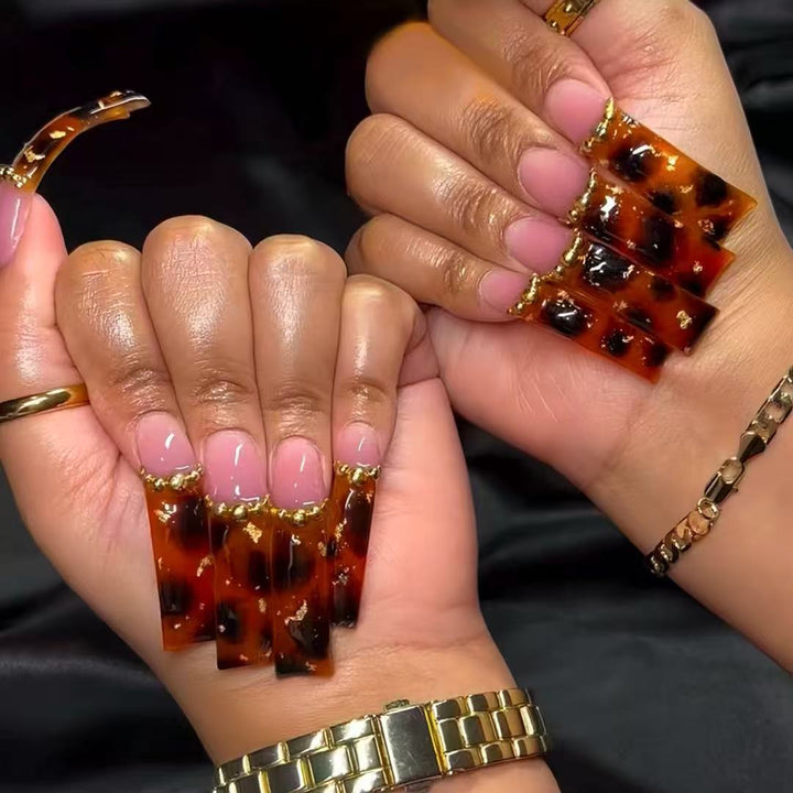 Elegant Long Press-on Nails Kalsten