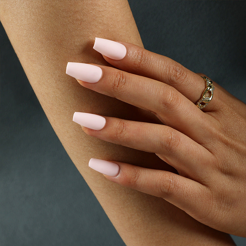 Artful Nail Extensions in Modern Style Kalsten