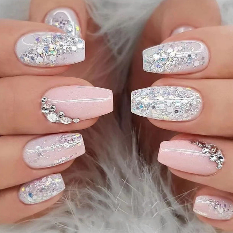 Elegant Nail Art with Glitter Details Kalsten